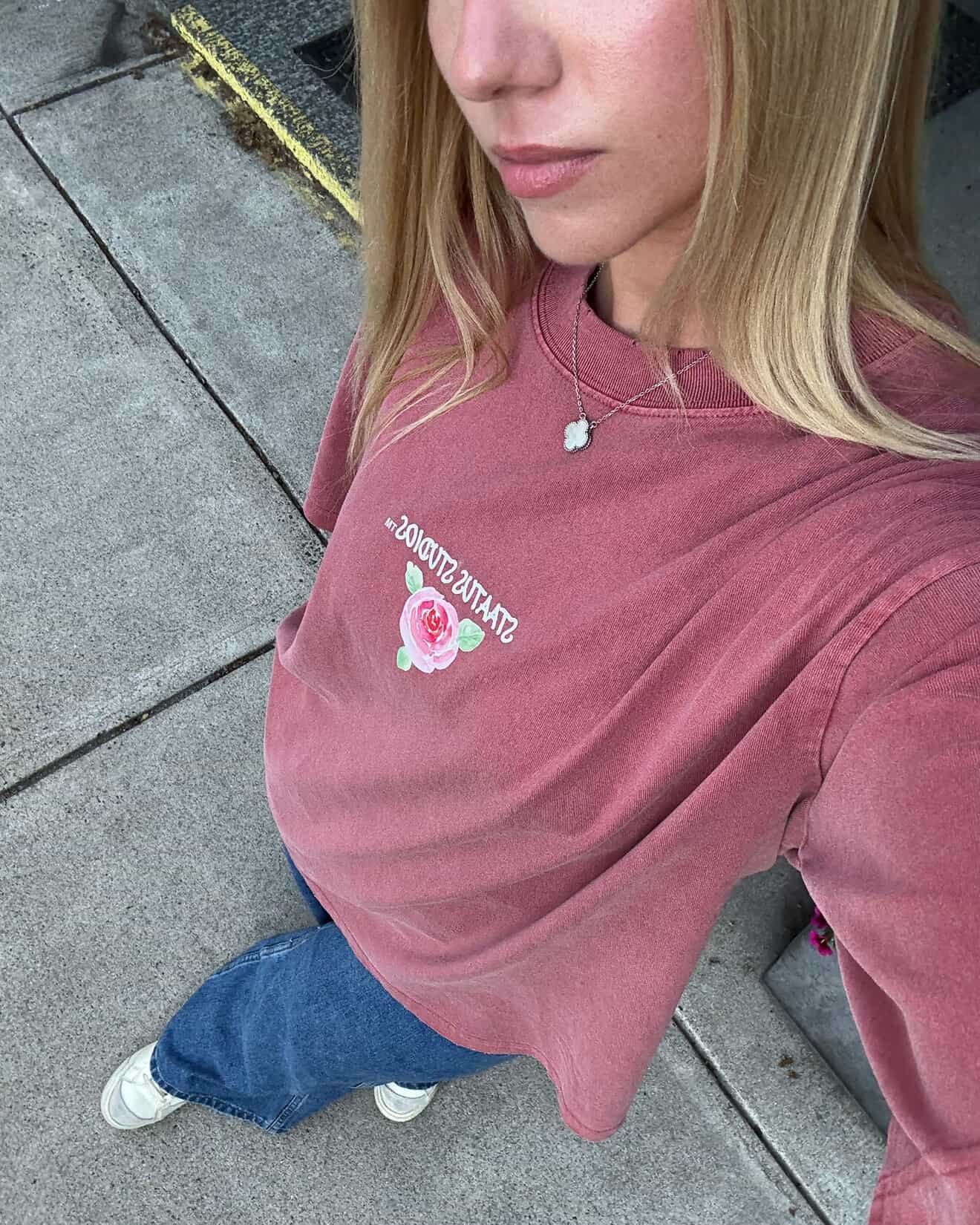 ROSEY TEE