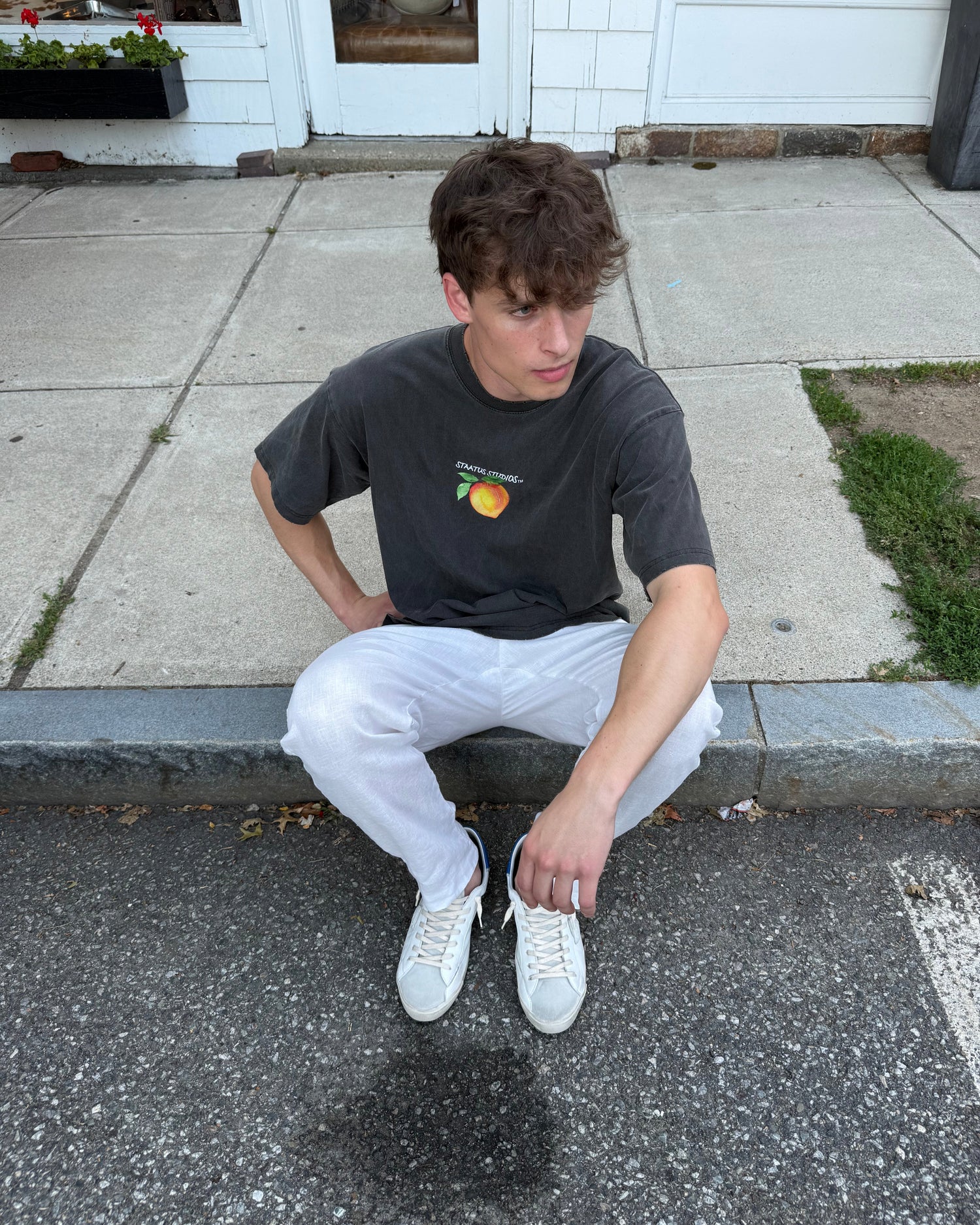 PEACHY TEE