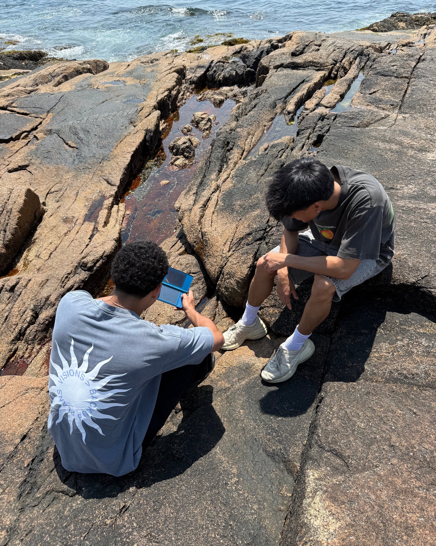 SUN TEE